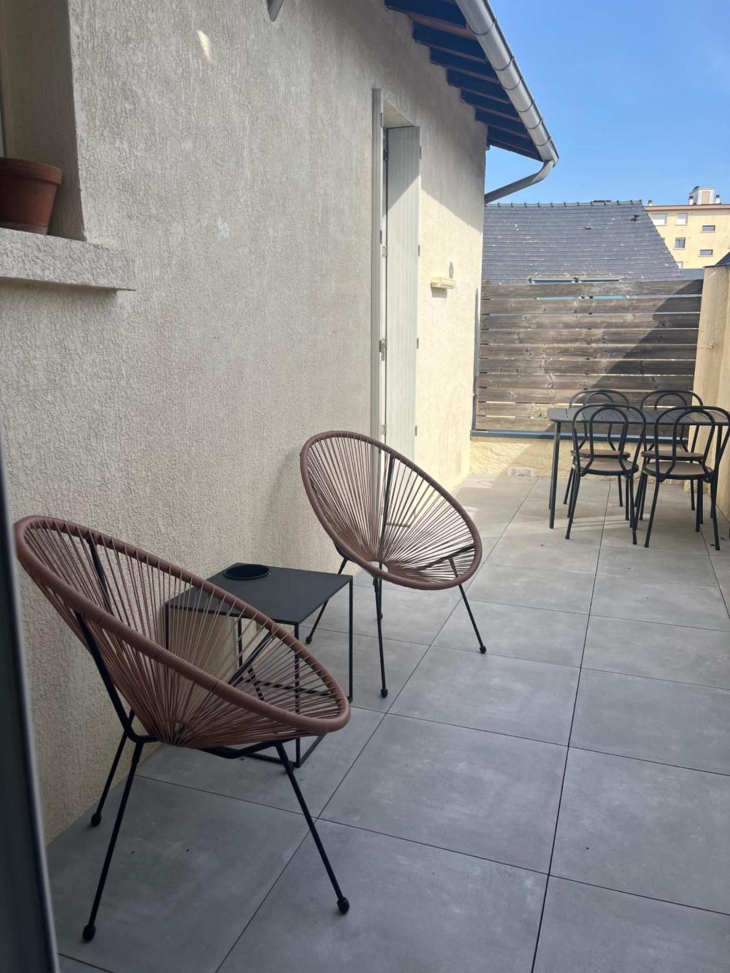 Duplex De Charme En Centre Ville Avec Terrasse Brive-la-Gaillarde Buitenkant foto